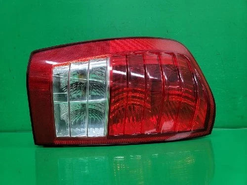 Conjunto de faro/calavera trasero izquierdo para Kia Carnival 2008, pieza original OEM 92401 4J000