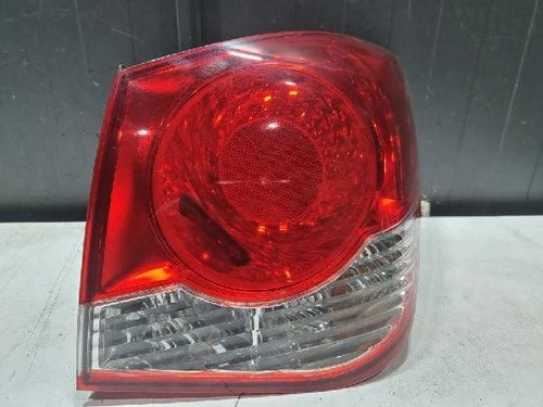 Rear combination tail light compatible with Chevrolet Cruze 2014 (right side/passenger side) OEM P95393940