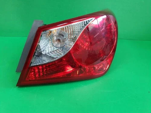 Right outer rear tail light assembly (OEM) Hyundai YF 2012 924023S010