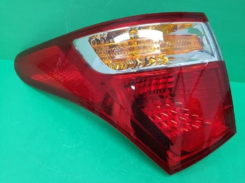 Left rear tail light assembly compatible with Hyundai Veracruz 2007, genuine OEM replacement part 92401 3J0