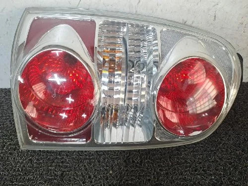 Left rear combination tail light assembly compatible with Hyundai XG 2004, genuine OEM replacement part 92401 3A500