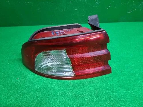 Used OEM Part - light assembly/tail lights rear combination Kia Optima 2001 OEM 92410 3C001