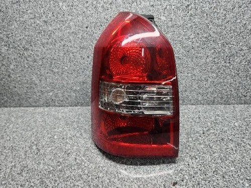 Left rear combination tail light assembly compatible with Hyundai Tucson 2009, OEM 92401 2E100