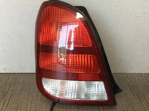 Left rear tail light assembly compatible with Kia Carens 2000, genuine OEM replacement part 0K2C451160