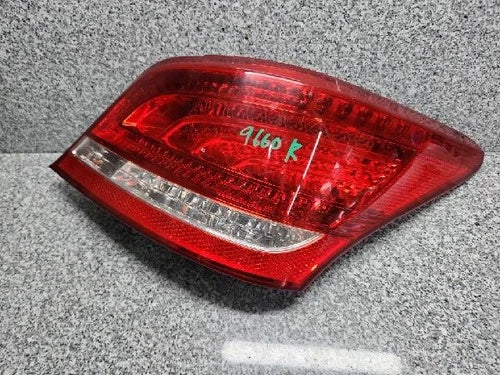 Conjunto de faro/calavera trasero derecho combinado para Hyundai Equus 2010, OEM 92402 3N000