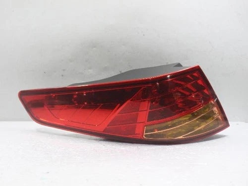 Rear combination tail light assembly (left) compatible with Kia K5 2011, OEM 924012T0