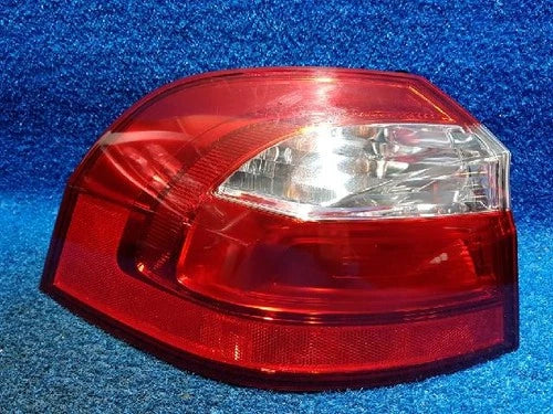 Rear combination tail light (tail light) compatible with Kia Rio 2017, genuine OEM replacement part 924011W2