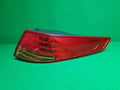 Right rear combination tail light assembly OEM 92402 2T000 compatible with Kia K5 2011