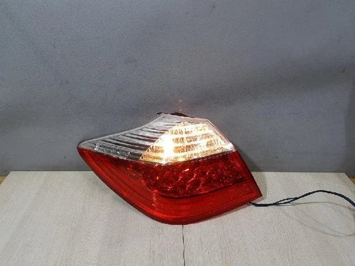 Rear combination tail light assembly (left) compatible with Hyundai Genesis Coupe 2010, OEM 924013M060