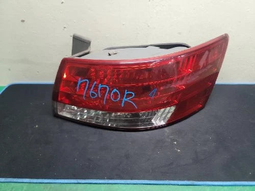 Conjunto de faro/calavera trasero exterior derecho Hyundai 2008 OEM 92402 3K400