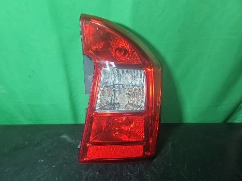 Right rear tail light assembly compatible with Kia Carens 2008, RH OEM 92402, 1D000