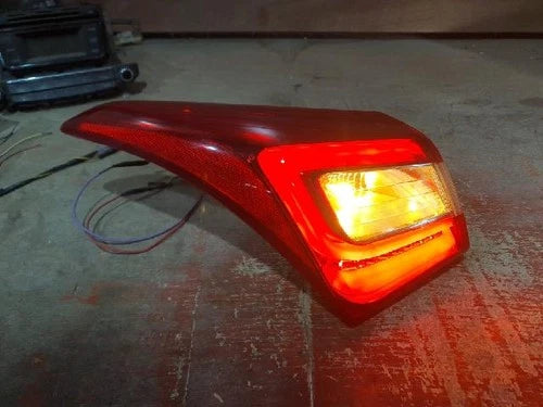 Left rear tail light assembly compatible with Hyundai i30 2015, genuine OEM replacement part 92401-A5100