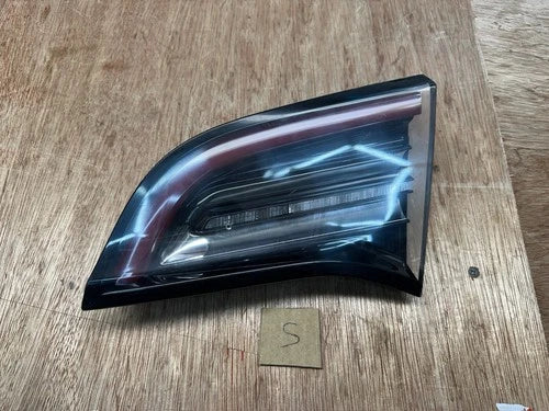 Rear tail light inner of the passenger side, Tail Light LED right compatible with Tesla Model 3 2019