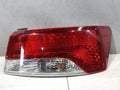 Conjunto de faro/calavera trasero exterior derecho (OEM) Kia 2010 92402 1M300