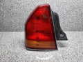Rear combination tail light (left) compatible with Hyundai Equus 2004, genuine OEM replacement part 92401 3B500