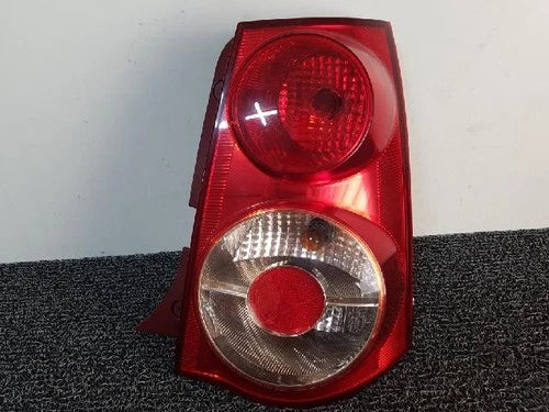 Right rear tail light assembly compatible with Kia Picanto 2008, genuine OEM replacement part 92402 07500