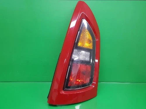 Right rear tail light assembly compatible with Kia Soul 2009, genuine OEM replacement part 924202K000