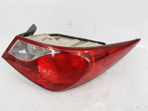 Right outer rear tail light assembly compatible with Hyundai YF 2012, OEM 92402 3S010