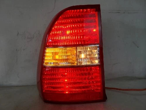 Left rear tail light assembly compatible with Kia Sportage 2006, LH OEM 92401, 1F003