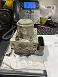 Bomba/Módulo ABS OEM usada para 2015 Honda Accord 2.4L AT - 2.4L