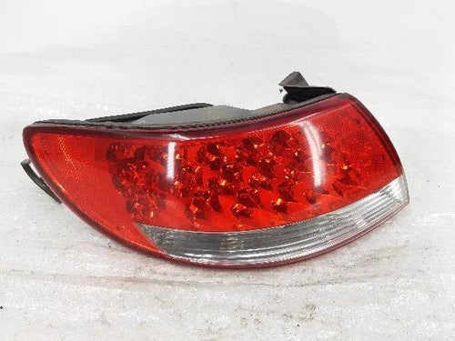 Left rear combination tail light assembly compatible with Hyundai Azera 2008, genuine OEM replacement part 92401 3L001