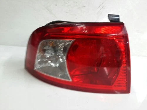 Kia Optima 2002 - Left rear combination tail light OEM 92411 3C070