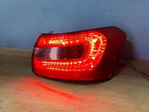 Right outer rear tail light assembly compatible with Kia Cadenza 2011, genuine OEM replacement part 92402 3R000