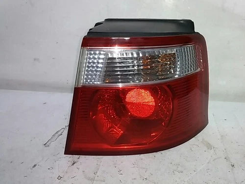 Right outer rear tail light assembly compatible with Kia Carens 2002, genuine OEM replacement part 0K2FB51150