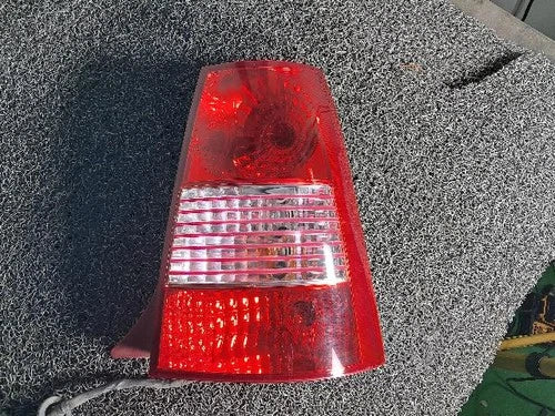 Right rear combination tail light assembly compatible with Kia Picanto 2007, genuine OEM replacement part 92402 07000