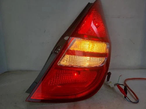 Right rear tail light assembly compatible with Hyundai i30 2008, genuine OEM replacement part 92402 2L000