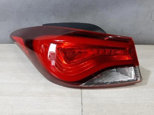 Left outer rear tail light assembly compatible with Hyundai Elantra 2015 (genuine OEM replacement part 924013X300)