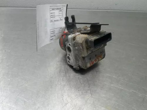 Bomba/Módulo ABS OEM usada para Oldsmobile Alero 2001 - 2002