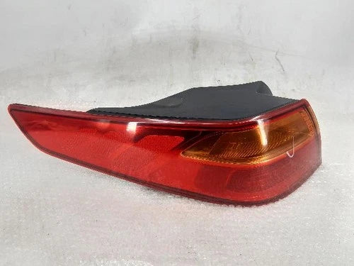 Left rear combination tail light assembly compatible with Kia K5 2015, genuine OEM replacement part 92401 2T500