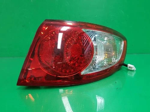 Rear Used OEM Tail Light - Hyundai Santa Fe 2007 assembly right rear tail light, RH OEM 92402, 2B000