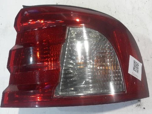 Kia 1.8 DOHC 2002 - Right rear combination tail light OEM 92421 3C070