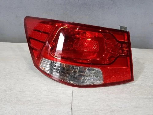 Conjunto de faro/calavera trasero izquierdo (OEM) Kia 2010, pieza original 924011M000