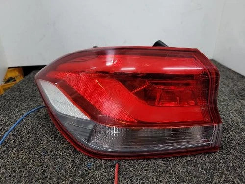 Rear combination tail light (left) compatible with Hyundai i30 2017, genuine OEM replacement part 92401G3100