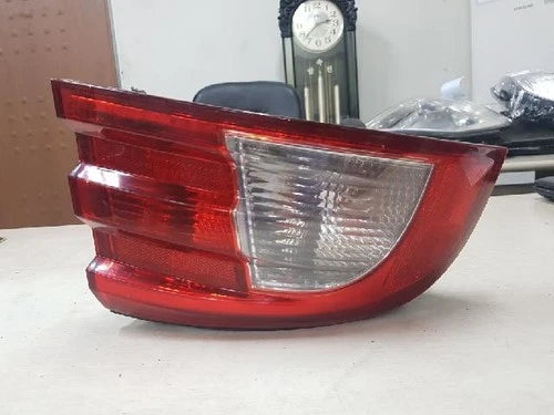 Kia Optima 2001 Combination Tail Light right genuine OEM 92421 3C070