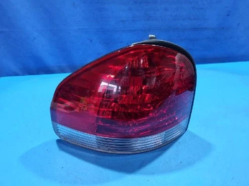 Left rear combination tail light assembly compatible with Hyundai Santa Fe 2005, genuine OEM replacement part 92401 26500