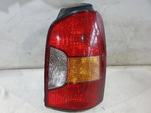Rear tail light assembly compatible with Hyundai XG 9 LPG 2.7 GL 2000, genuine OEM replacement part 92402 3A000
