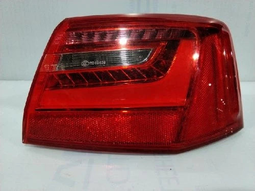 Rear tail light LED right compatible with Audi A6 2015 (OEM 4G5945096A)