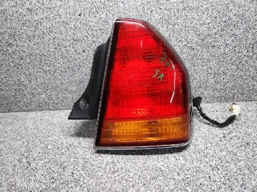 Used OEM Part - light assembly/tail lights rear combination of the right side for Hyundai Equus 2004, genuine OEM replacement part 92402 3B500