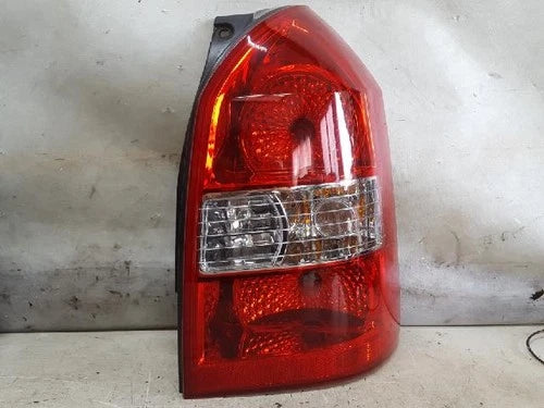 Rear combination tail light compatible with Hyundai Tucson 2006 (right side/passenger side) OEM 92402 2E100