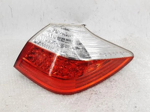 Right rear combination tail light assembly Hyundai Genesis 2008 OEM 92402 3M000
