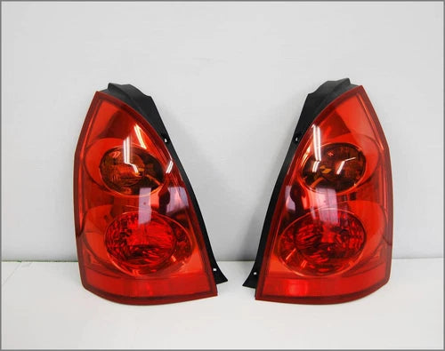 Used OEM Part - Set of Tail Lights genuine Nissan OEM First WPT12 left/right ICHIKOH 4918