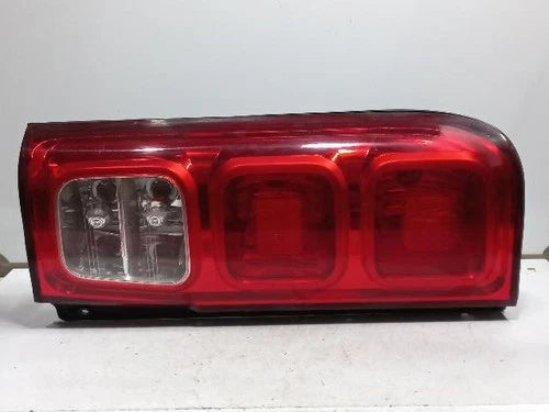 Conjunto de faro/calavera trasero izquierdo Kia 1997 OEM 924018R000