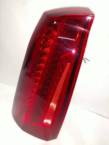 Luz trasera / calavera izquierda del lado del conductor para Cadillac STS 2005-2007 OEM