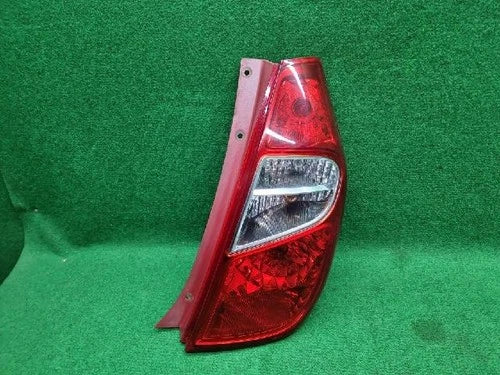 Conjunto de luz trasera / calavera combinada derecha Hyundai 2011 OEM 92402 E1100