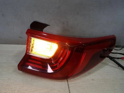 Right outer rear tail light assembly compatible with Kia Stonic 2019, genuine OEM replacement part 92402H8500