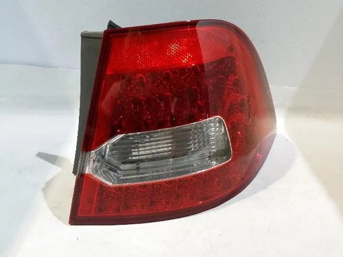 Right rear combination tail light assembly OEM 92402 2G500 compatible with Kia LPI LX20 2009